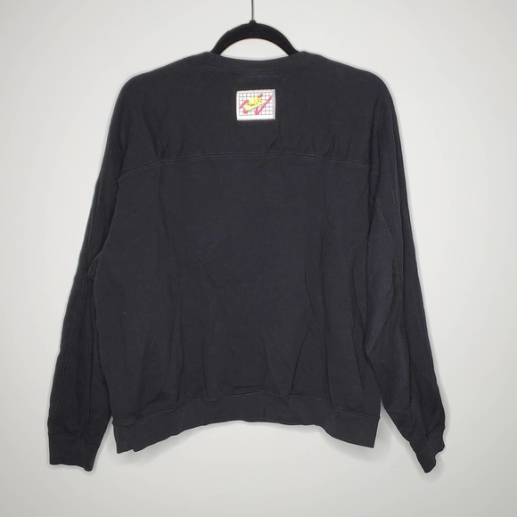 NIKE NSW Archive Black Crewneck Long Sleeve Sweatshirt Sz M - Picture 7 of 7
